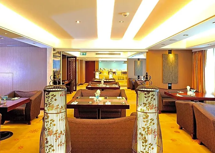 Beverly Plaza 4*