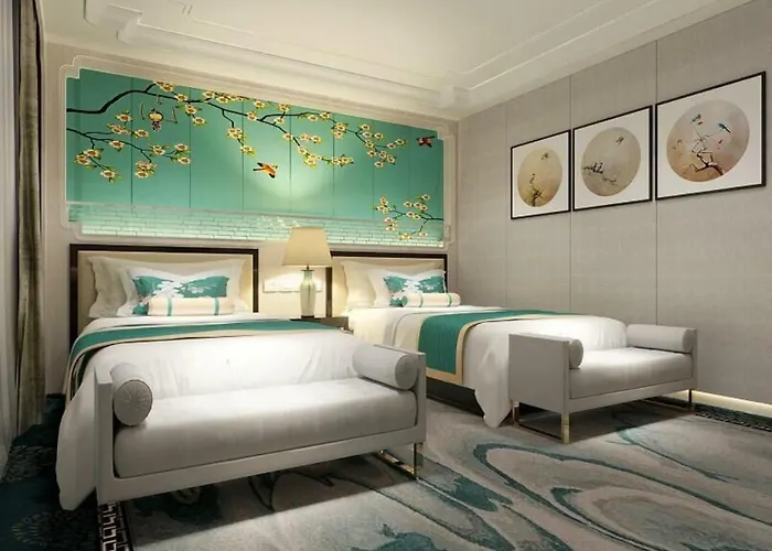 Beverly Plaza 4*